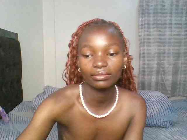 Pocketdoll09 webcam