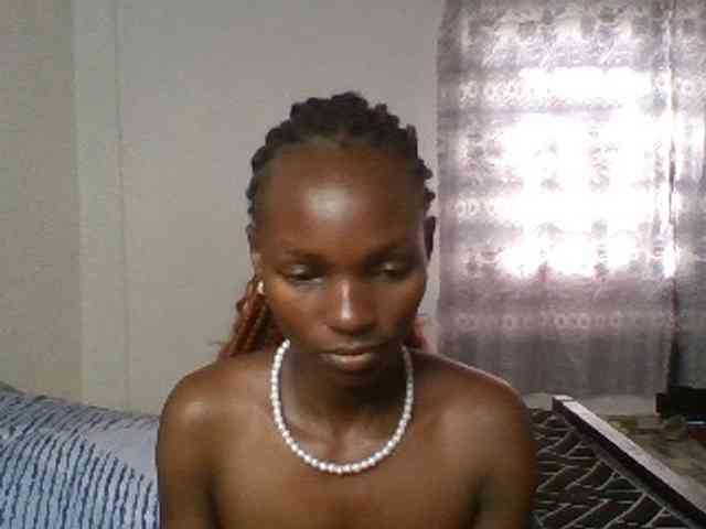 Pocketdoll09 webcam
