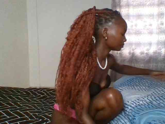 Pocketdoll09 webcam