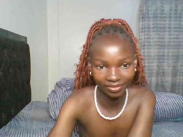 Pocketdoll09 webcam