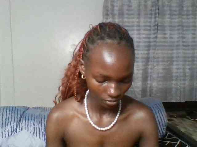 Pocketdoll09 webcam
