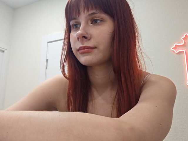 RedWitchHeart live cam on BongaCams