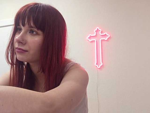 RedWitchHeart live cam on BongaCams