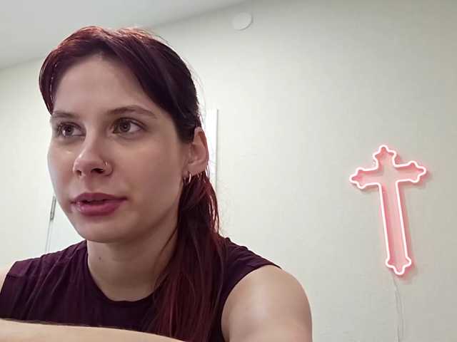 RedWitchHeart live cam on BongaCams