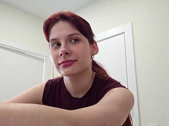 RedWitchHeart live cam on BongaCams