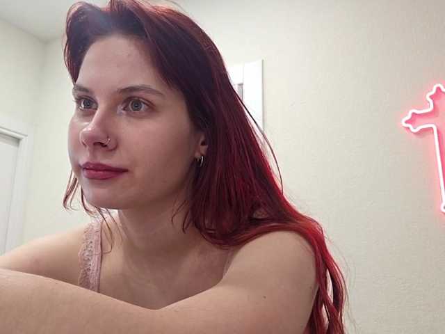 RedWitchHeart live cam on BongaCams