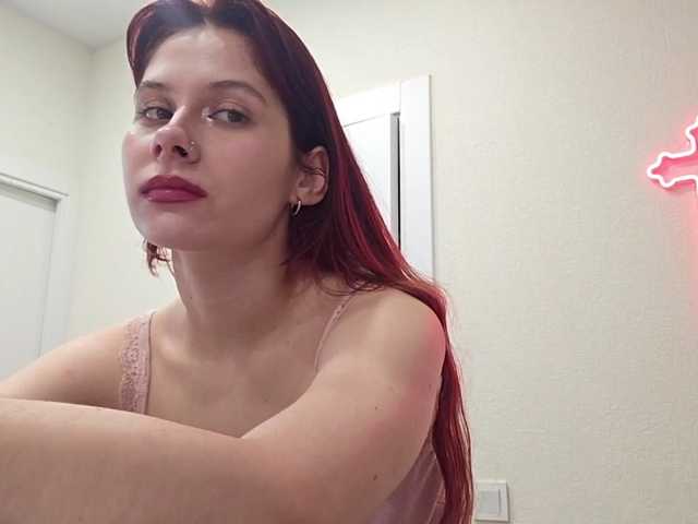 RedWitchHeart live cam on BongaCams
