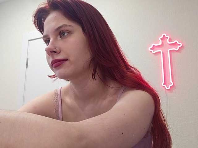RedWitchHeart live cam on BongaCams