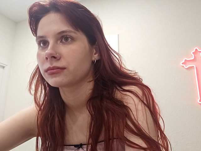 RedWitchHeart live cam on BongaCams