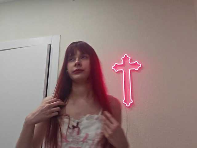 RedWitchHeart live cam on BongaCams