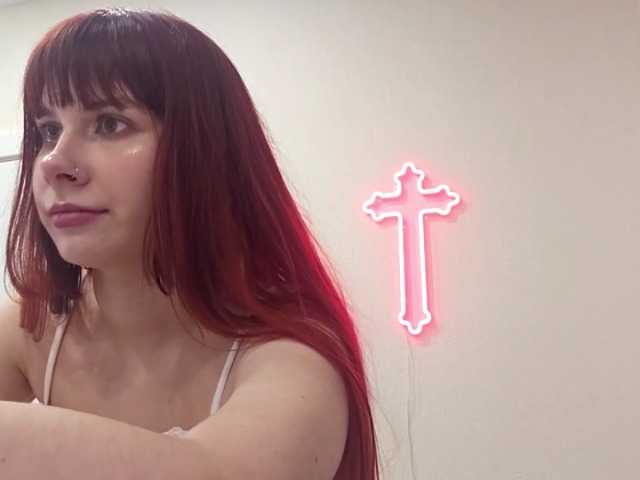 RedWitchHeart live cam on BongaCams
