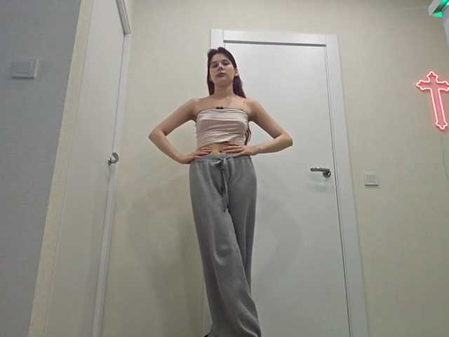 RedWitchHeart live cam on BongaCams