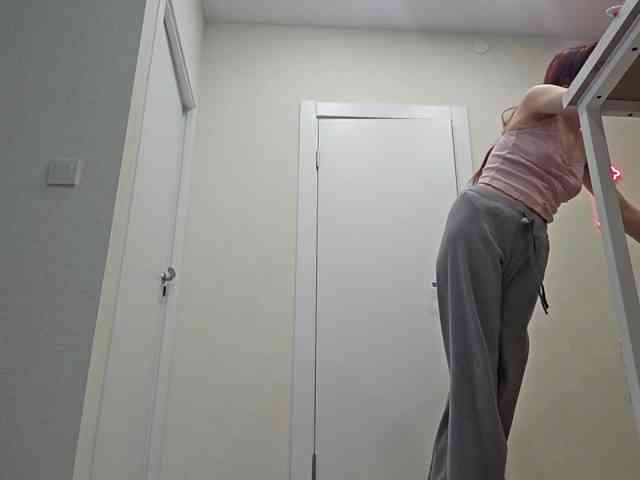 RedWitchHeart webcam