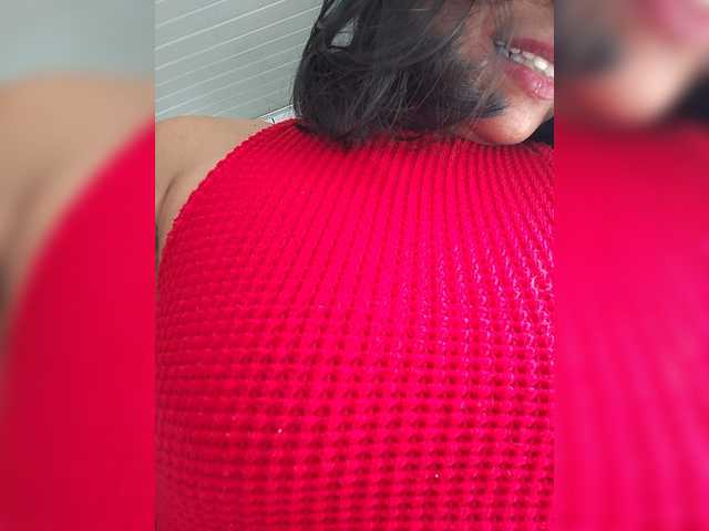 Roousehot live cam on BongaCams