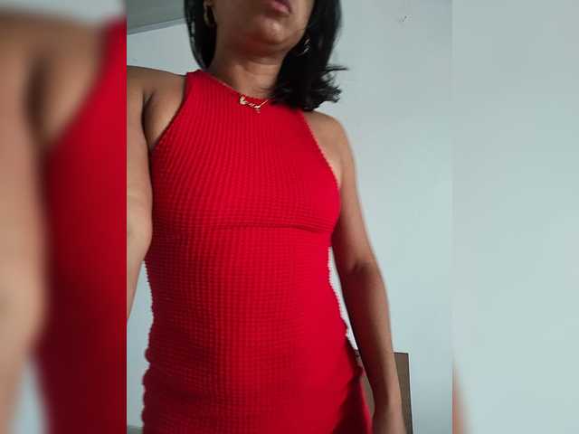 Roousehot live cam on BongaCams
