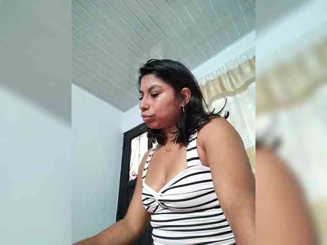Roousehot webcam