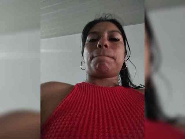 Roousehot webcam