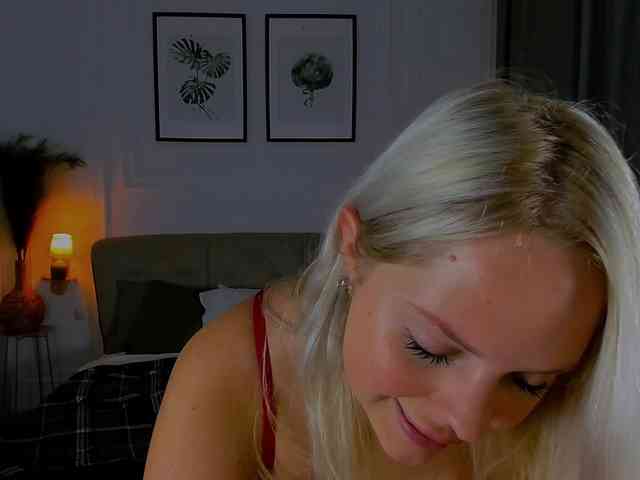 NikollaBlond