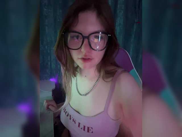 Live трансляция D3SVULT - slutnetki.online