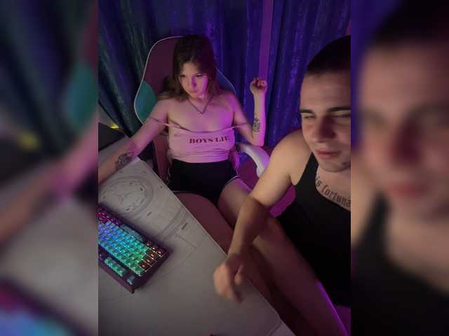 Live трансляция D3SVULT - slutnetki.online