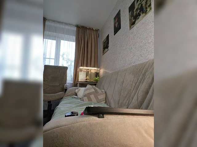 Marie-in-Wonderland live cam on BongaCams