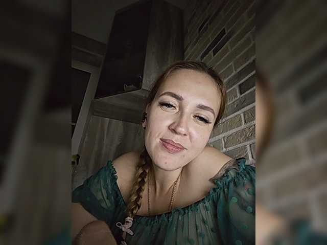 Marie-in-Wonderland live cam preview