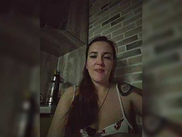 Marie-in-Wonderland live cam on BongaCams