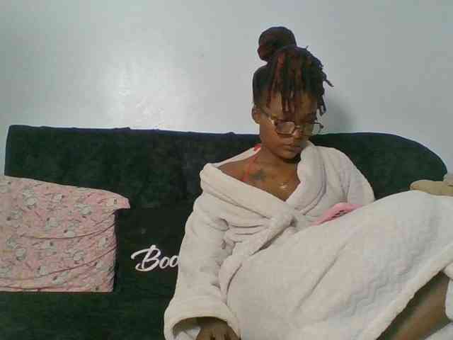 Blacksexxy webcam