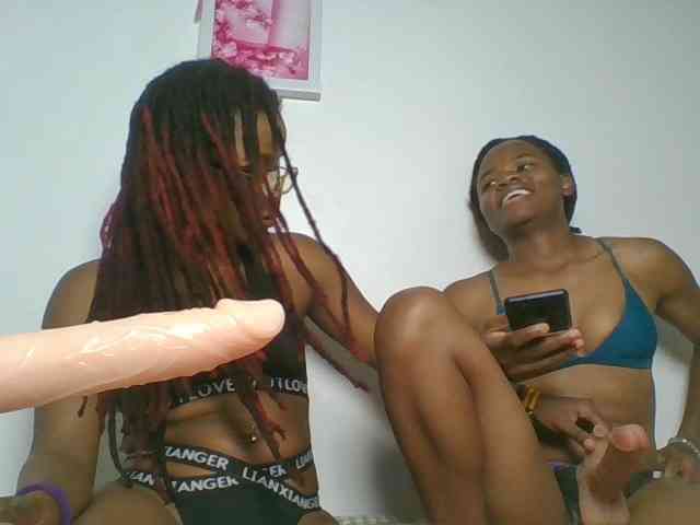 Blacksexxy webcam