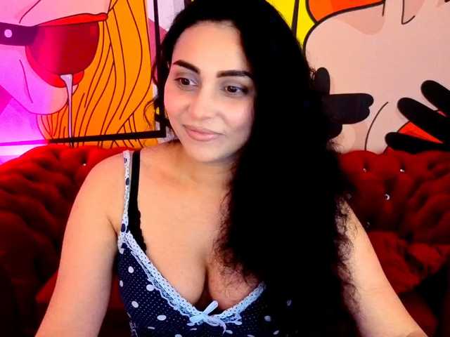 KarinaHaYess live cam preview