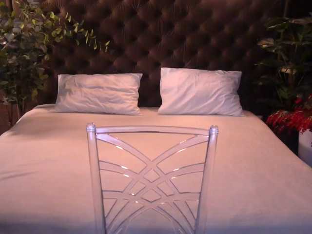 KarinaHaYess live cam on BongaCams