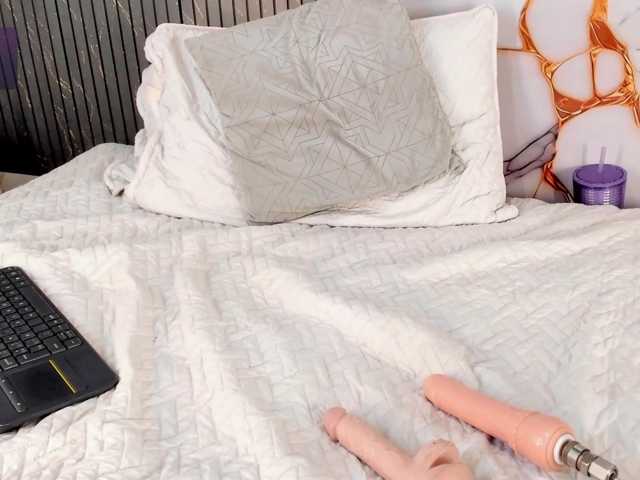 Catthleya, en directo ahora en BongaCams