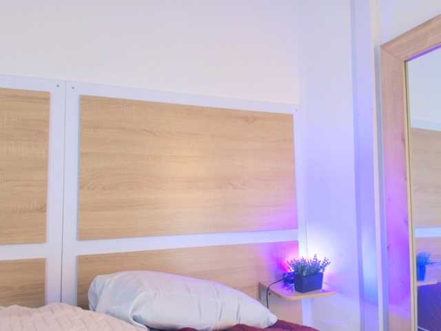 Niickypurple live cam preview