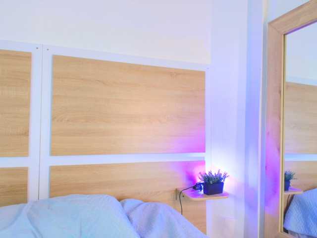 Niickypurple live cam preview