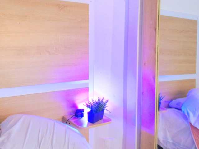 Niickypurple live cam on BongaCams