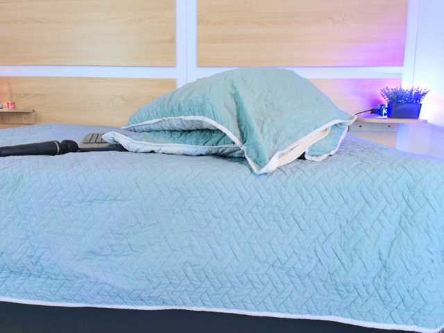Niickypurple live cam preview