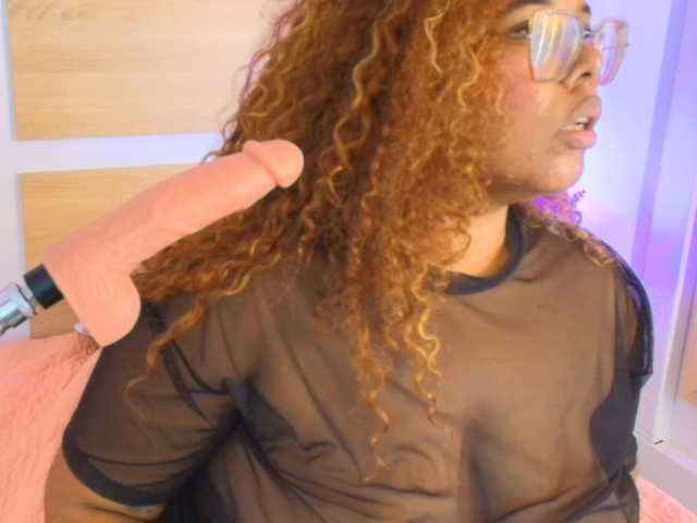 Niickypurple live cam on BongaCams