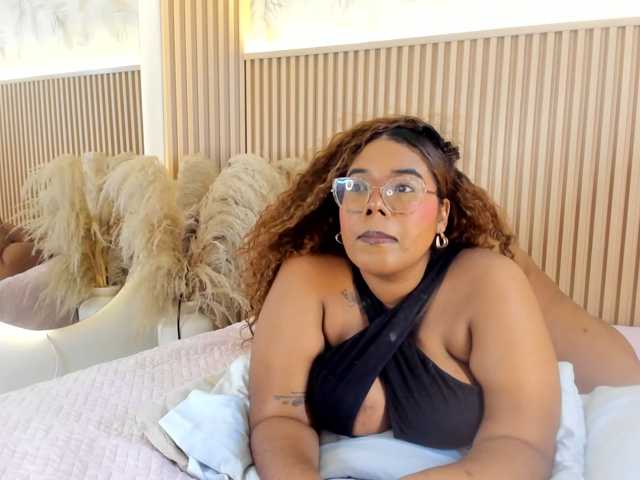 Niickypurple live cam on BongaCams