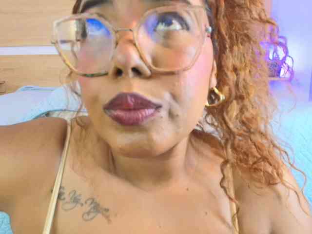 Niickypurple webcam