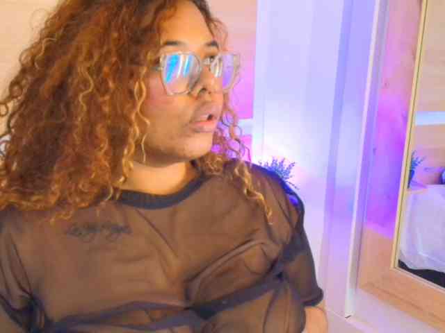 Niickypurple webcam