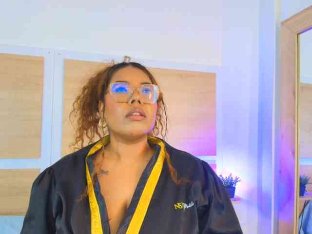 Niickypurple webcam