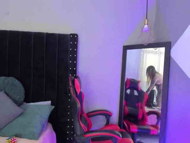 AlessiaCherry
