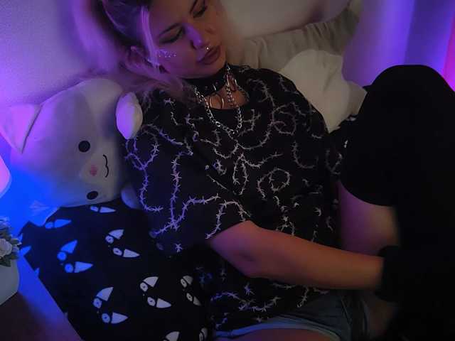 Aisha--xs live cam on BongaCams