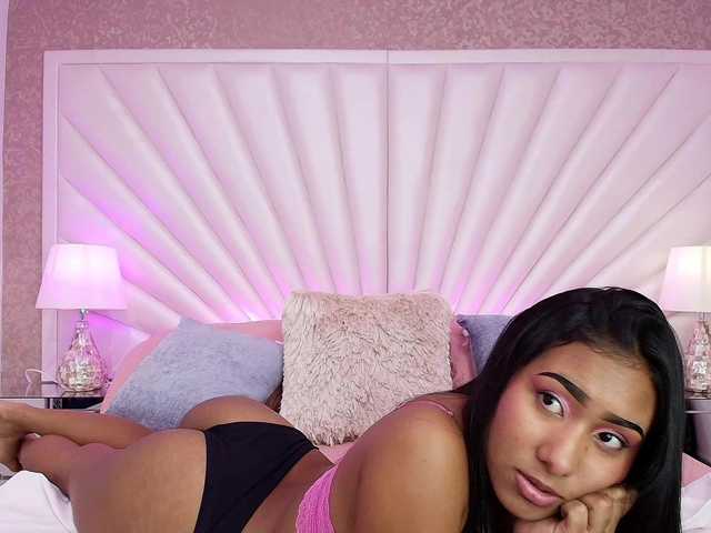 SiennaEvans live cam on BongaCams