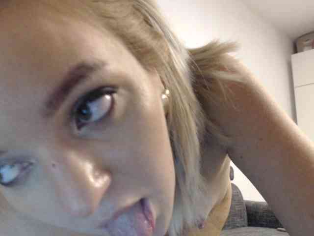 CrystalTaylor webcam