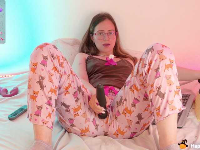 ambeerwood live cam on BongaCams
