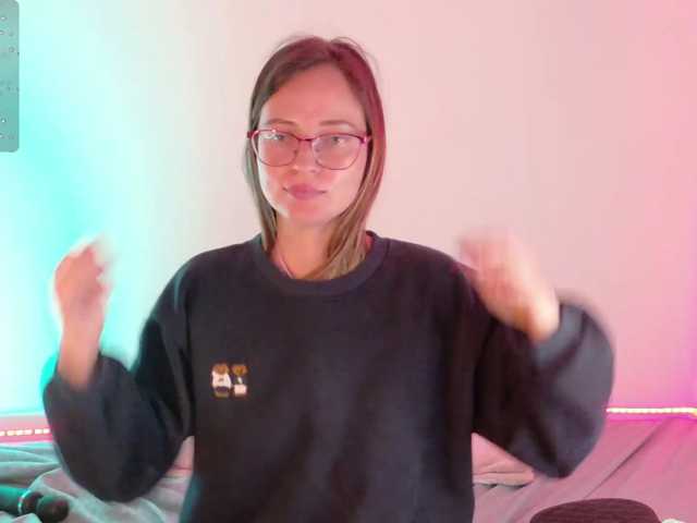 ambeerwood live cam on BongaCams