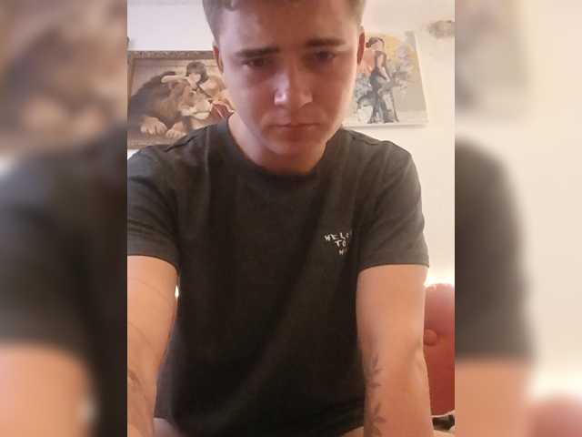 Osanuuuu — live male cam