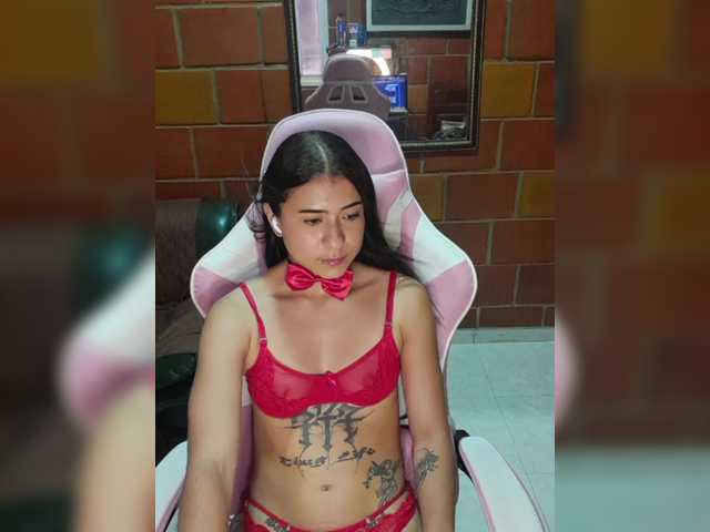 EvaStar live cam on BongaCams