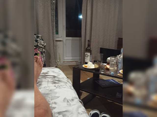 le modèle Krasava-86 est en webcam porno dans un show sur le site bongacams, il possède les tags suivants: White/Caucasian,Brunette,Trimmed
